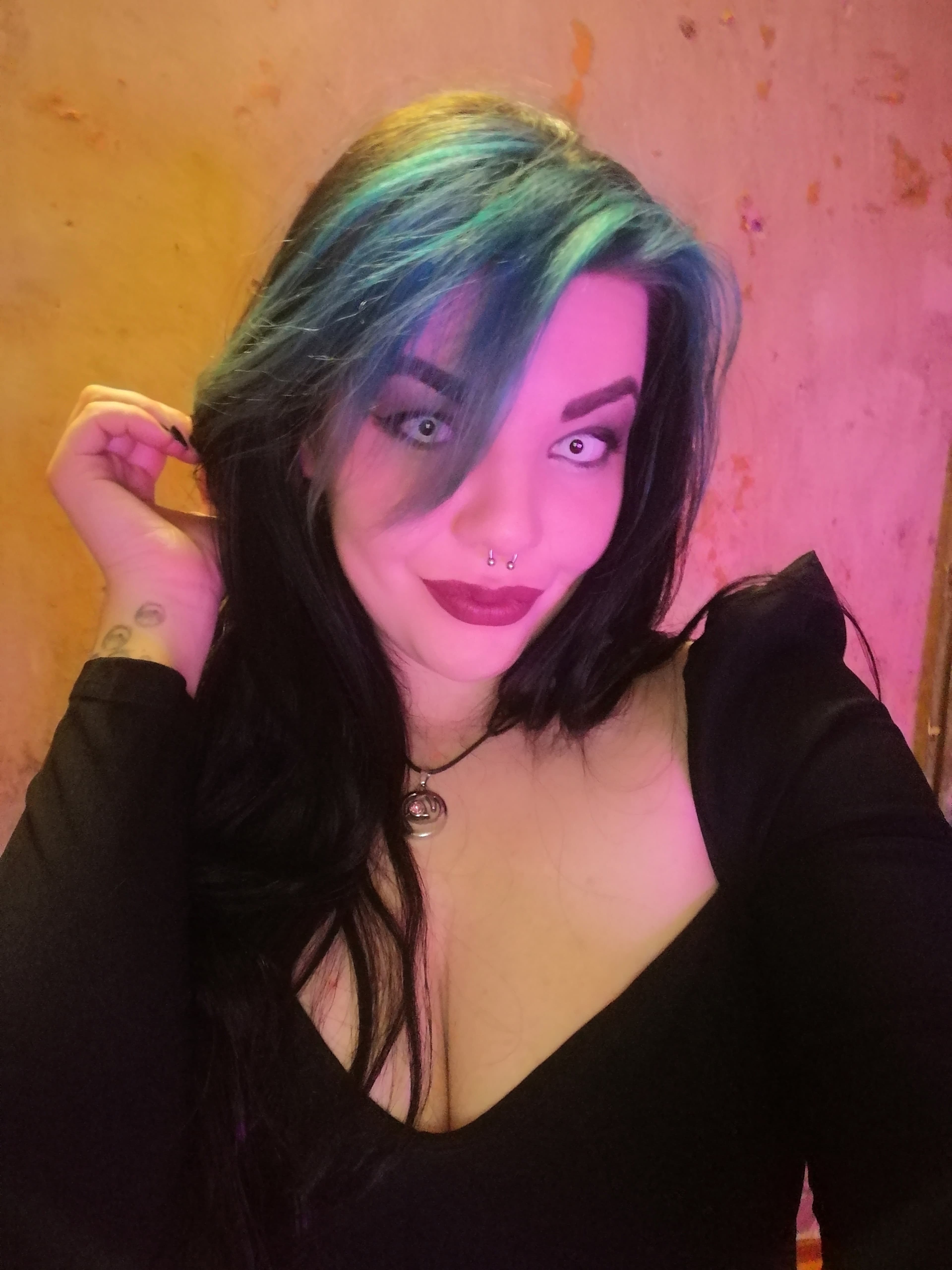 Dredda Dark 🖤 luv chatting & sextings 🖤