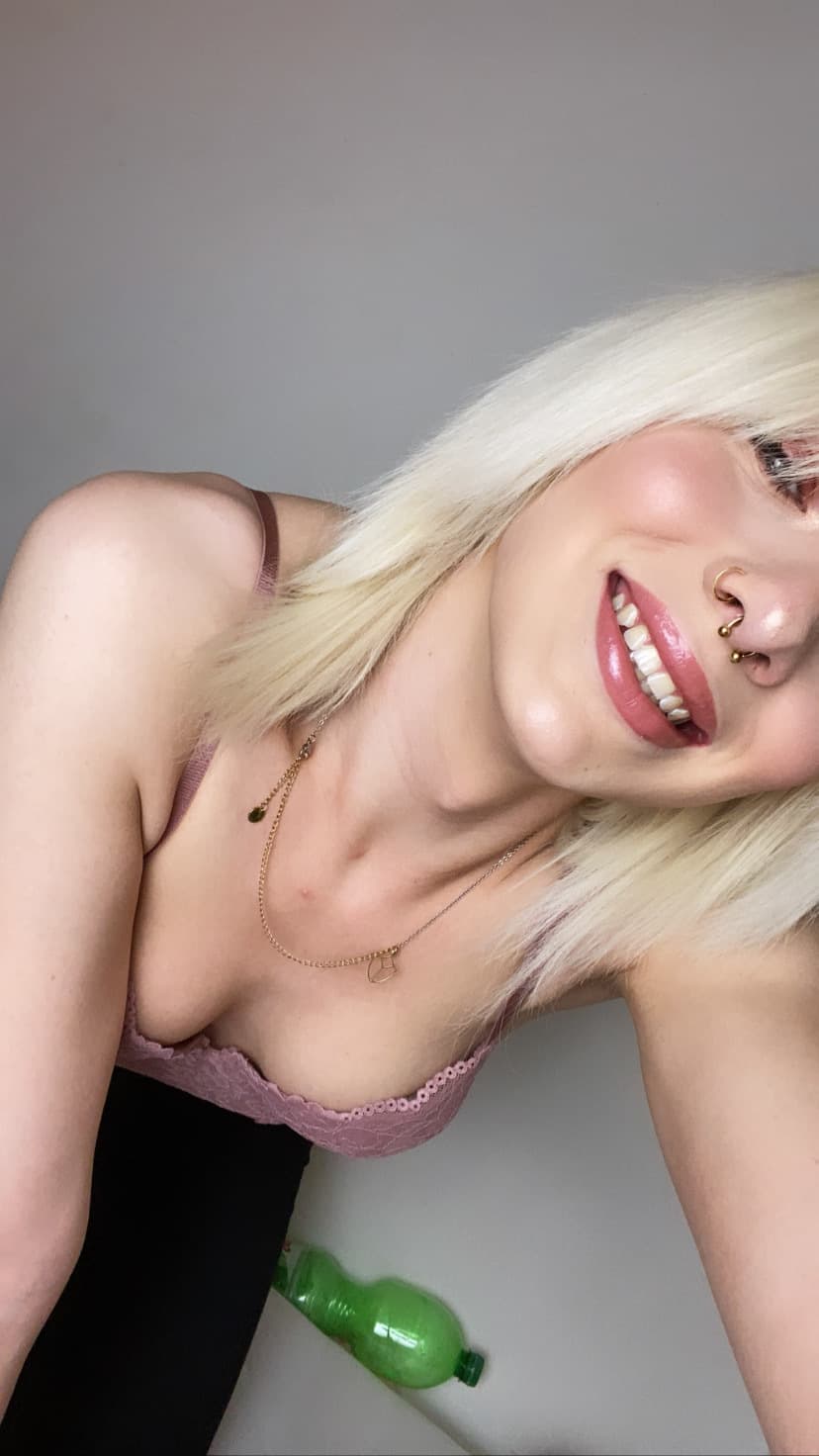 Amy 🏳️‍⚧️ 💦